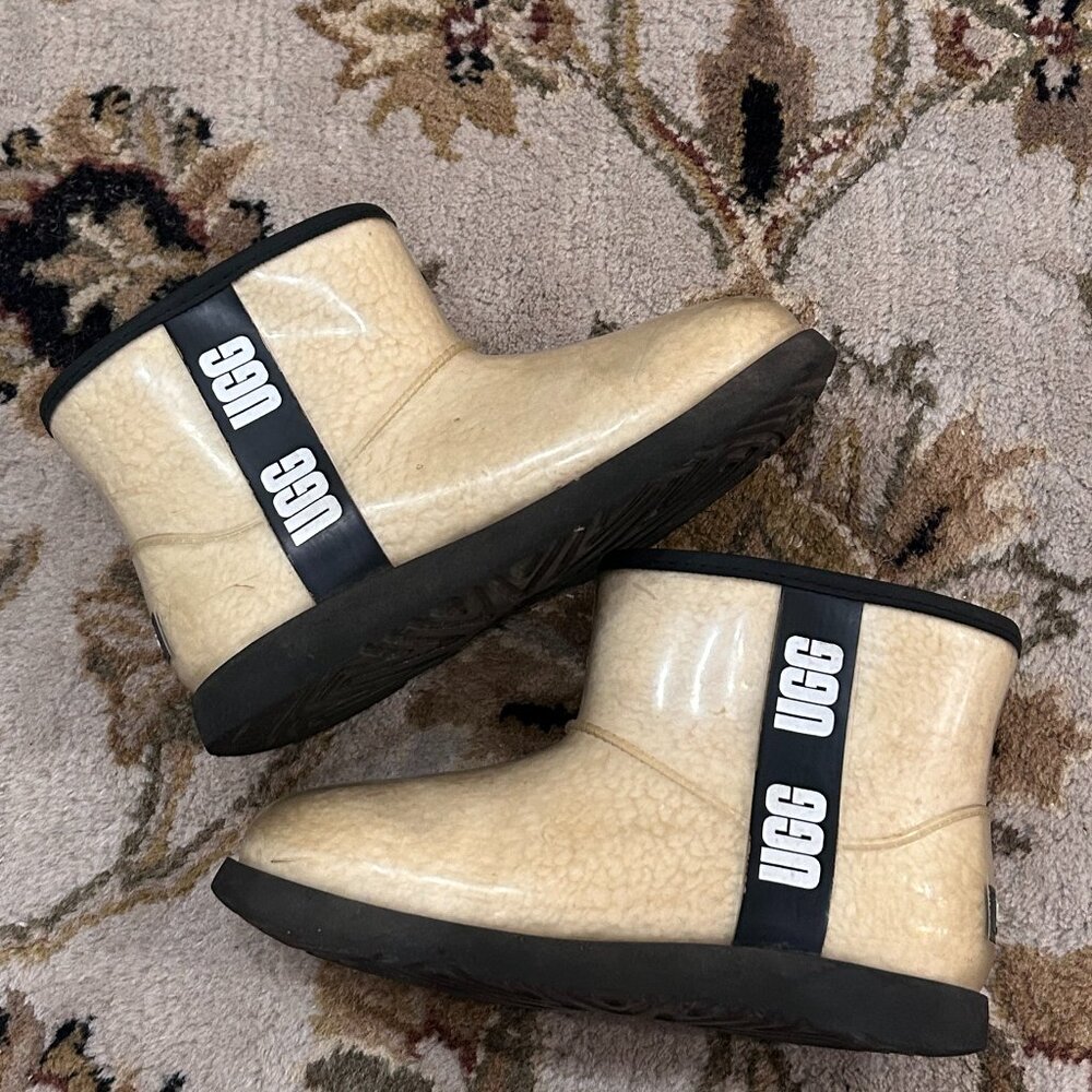 UGG Mini II Natural Clear Rain Boots Sherpa Lined 1112386K Big Kids' Size 4